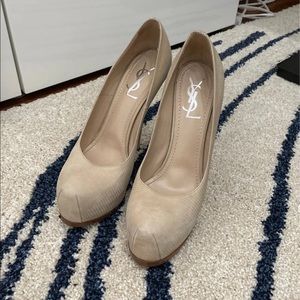 YvesSaintLaurent Heels.  39.5 size